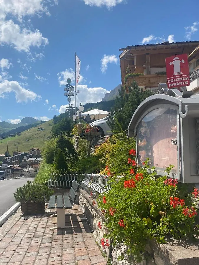 Dolomites Base Camp Hotel Olympia Arabba